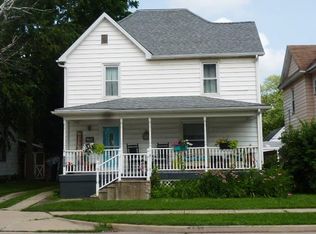 408 N Grant St, Clinton, IL 61727