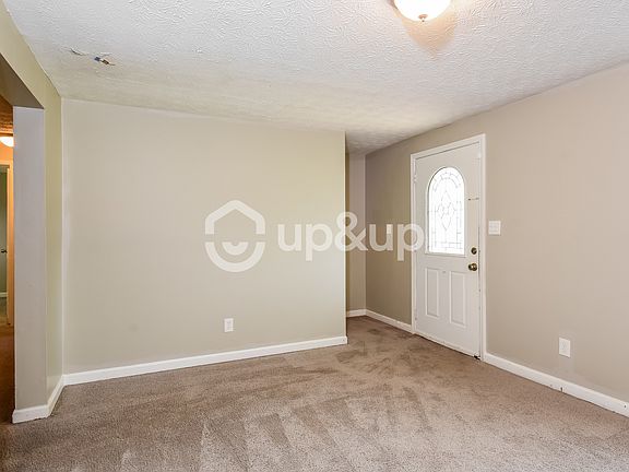 3rd image of 3636 Shrewsbury Ct