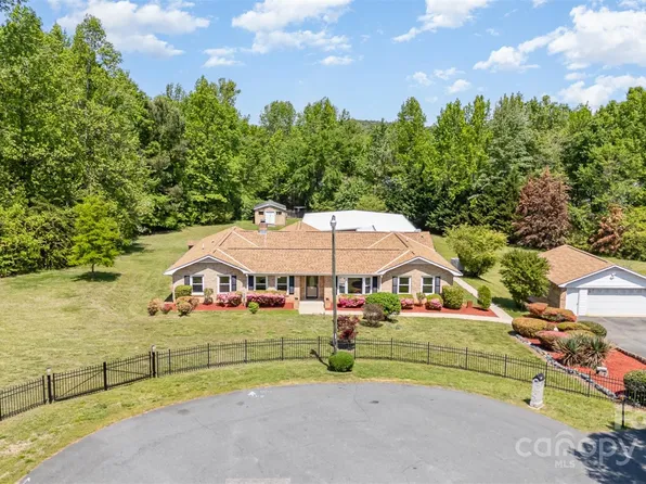 14834 Pawnee Trl, Matthews, NC 28104