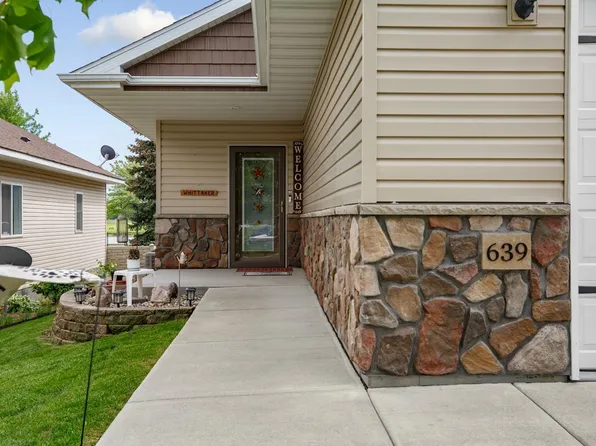 639 Tiffany Ln, Waconia, MN 55387