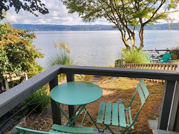 546 W Lake Sammamish Pkwy SE