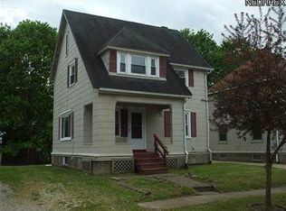 316 Pleasant Ave, Kent, OH 44240