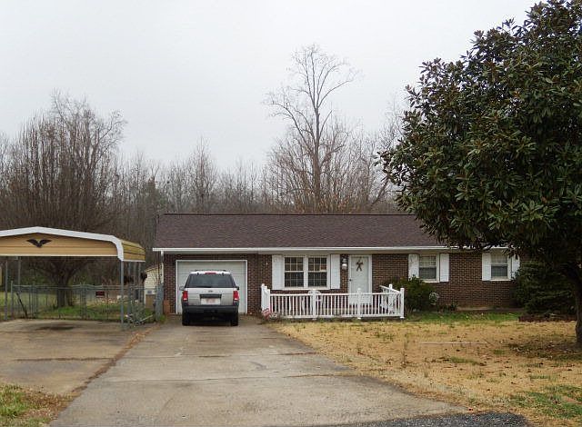1st image of 5018 Pecan Dr
