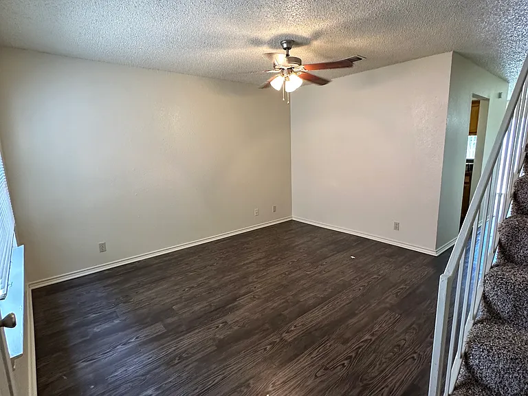 721 Avenue A #1 — Photo 2