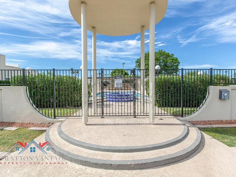 8623 E Devonshire Ave — Photo 6