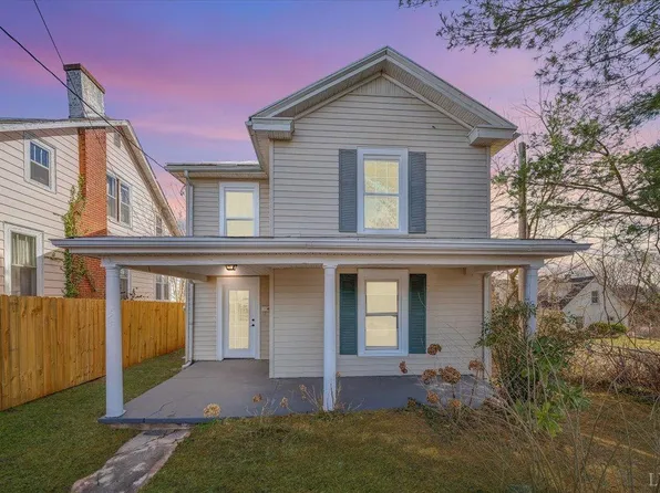 28 High St, Martinsville, VA 24112
