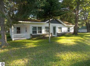 1671 Lone Pine Dr, Lake, MI 48632