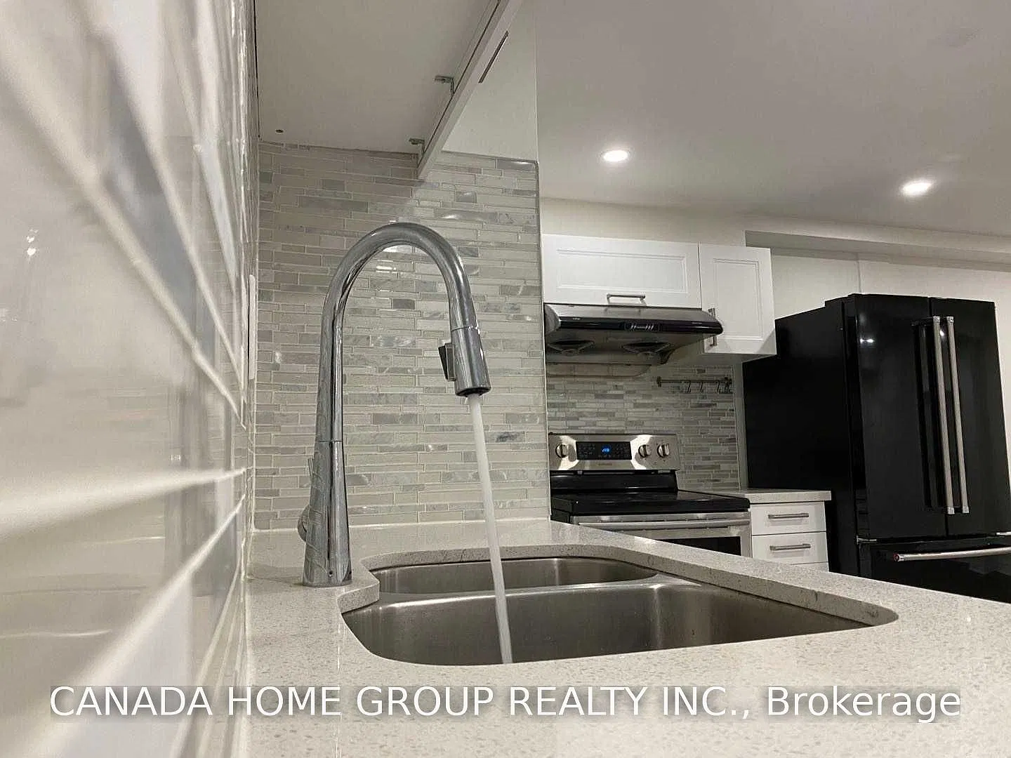1 bed, $1,560 — Photo 4