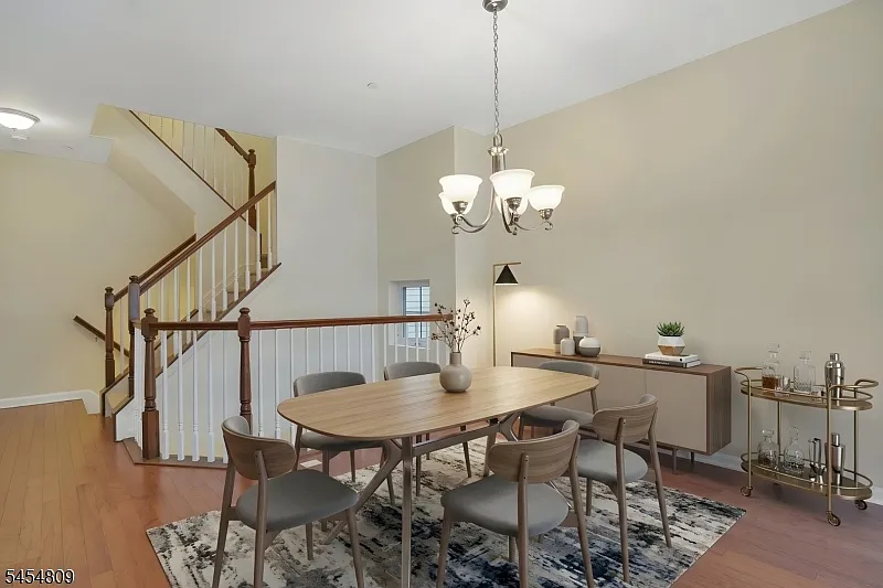 3 bed, 2.5 bath, $3,400 — Photo 3