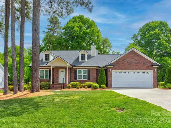 8819 Erbach Ln, Mount Pleasant, NC 28124
