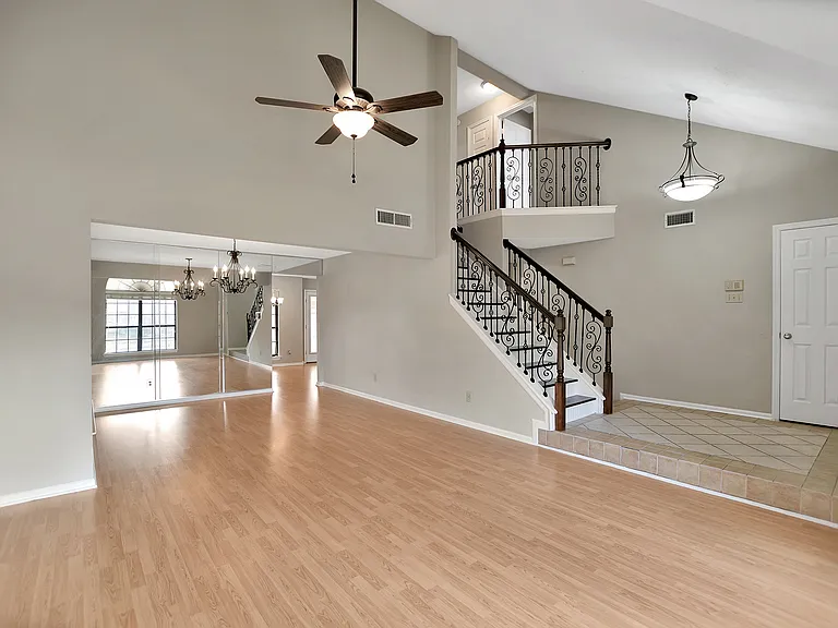 20431 Lone Star Oak St — Photo 4