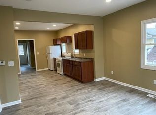 939 Center St, Racine, WI 53403