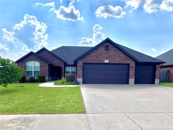 1912 SW Cypress St, Bentonville, AR 72713