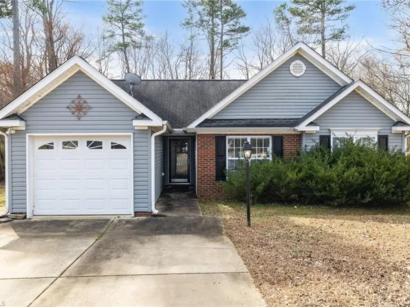 213 Cypress Ct, Gibsonville, NC 27249