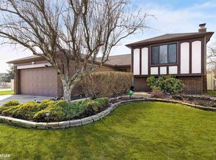 13772 Imperial Ct, Sterling Heights, MI 48312