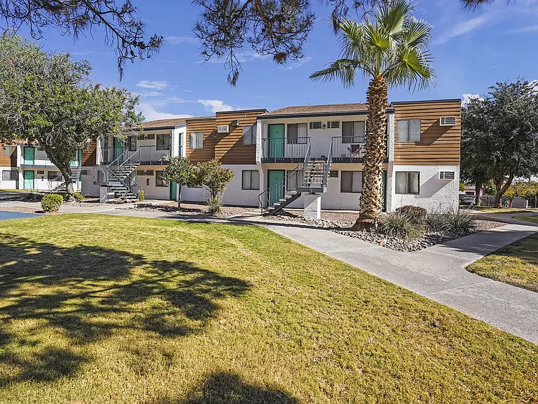 Raintree Village — Photo 5
