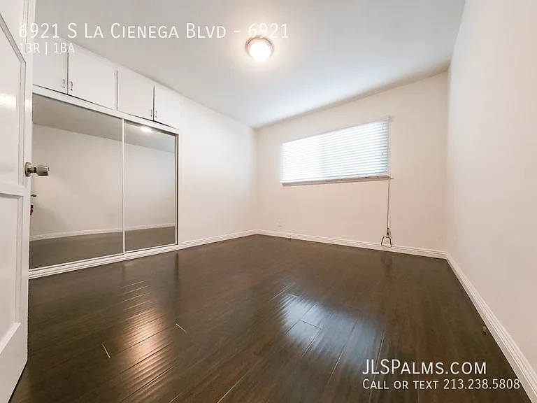 6921 S La Cienega Blvd #6921 — Photo 16