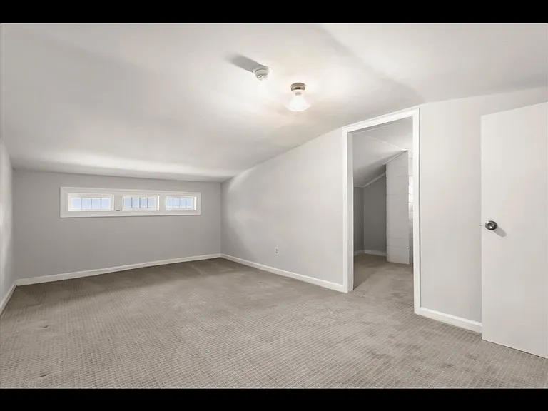 1405 Newton St NE — Photo 14