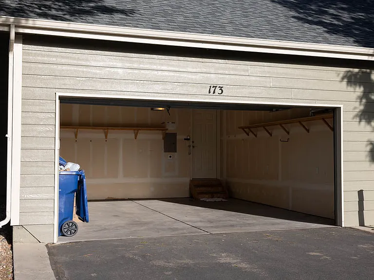 173 Lindenwood Ave — Photo 26