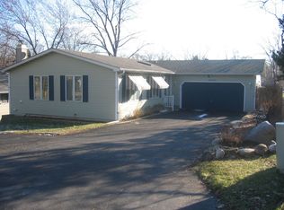 26W325 Jewell Rd, Winfield, IL 60190