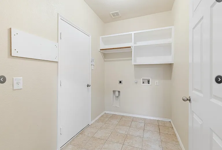 9750 Grassland Dr — Photo 27