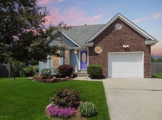 1314 Oak Ridge Ct, Simpsonville, KY 40067