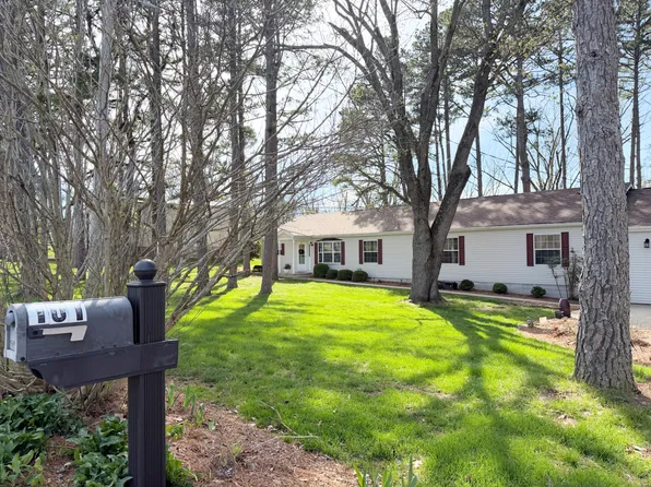 101 Azalea Ln, Makanda, IL 62958