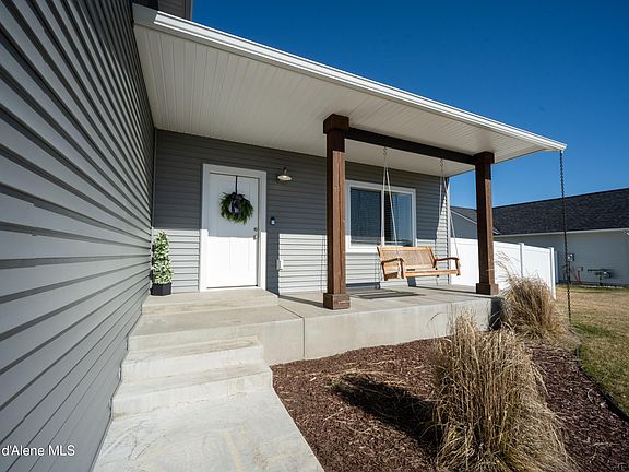 2nd image of 12750 N Cavanaugh Dr