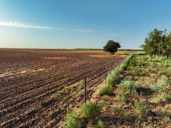 80-4220 County Rd, Knox City, TX 79529