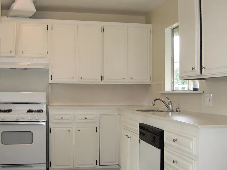 Kitchen - Facing South
