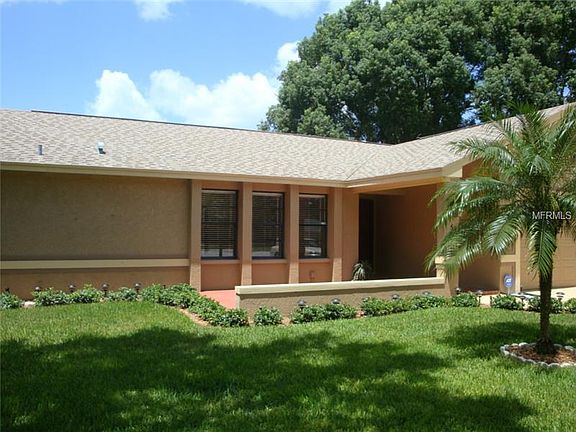 4th image of 589 Harbor Lake Cir