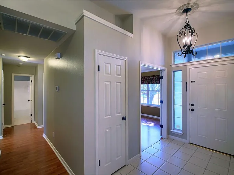 129 Copperwood Loop — Photo 7