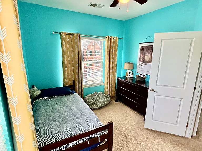 7673 Timbercross Ln — Photo 13
