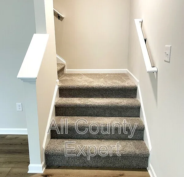 414 Fox Creek Dr — Photo 9