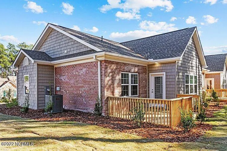 800 Lighthorse Cir — Photo 12