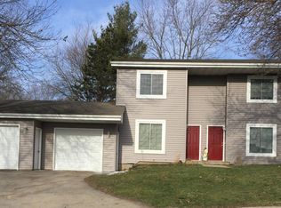 409 Jeffrey Ln, Ames, IA 50014