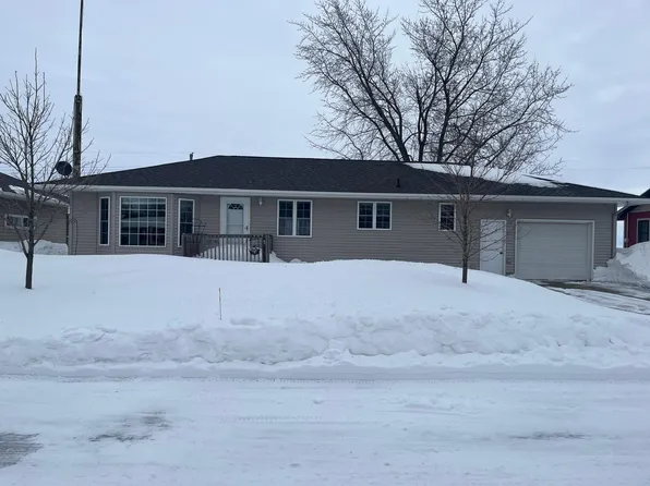 23246 Janette Ct, Paynesville, MN 56362