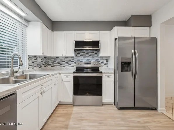5811 ATLANTIC Boulevard #19, Jacksonville, FL 32207