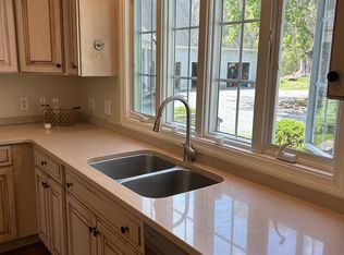 39 Haytown Rd, Lebanon, NJ 08833