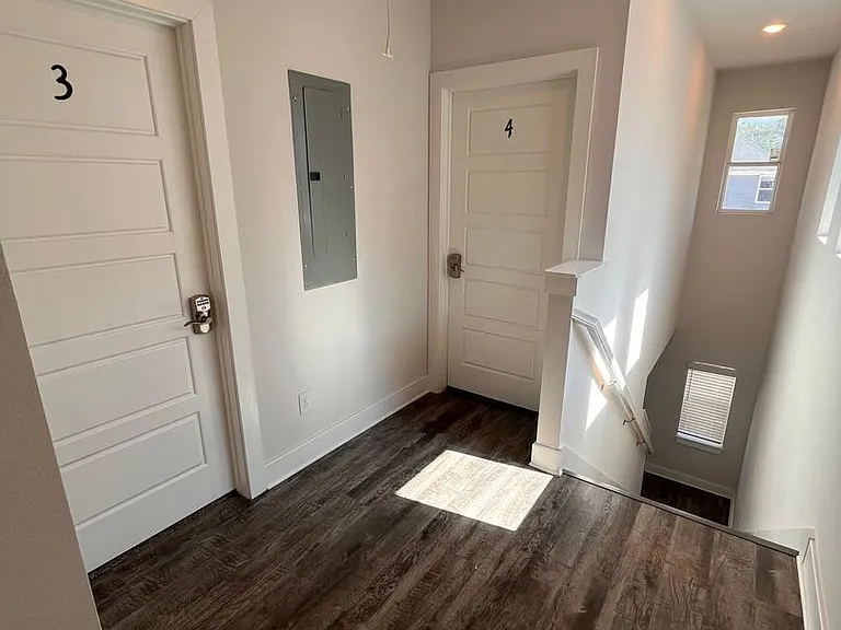 540 S Kickapoo Ave — Photo 25