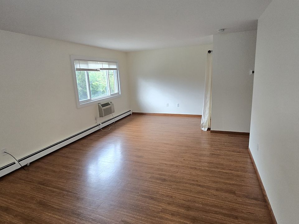 1st image of 1316 Kilbourn Ave