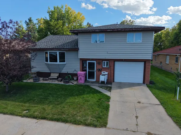 1539 Jackson St, Sidney, NE 69162