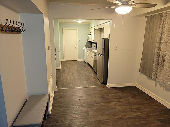 Entry way