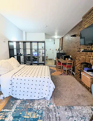 Rented by Prince Real Estate Associates LLC | media 6