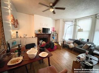 17 Symphony Rd APT 2, Boston, MA 02115