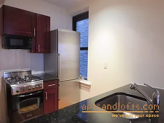 Rented by aptsandlofts.com