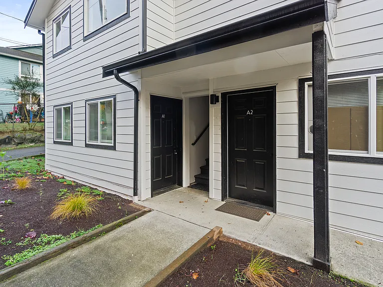 2140 SW Holden St #B3 — Photo 18