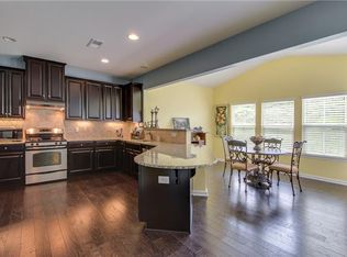 528 Wolfeboro Ln, Nashville, TN 37221