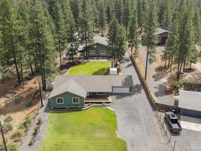 60182 Navajo Rd, Bend, OR, 97702