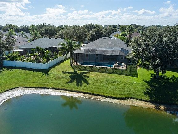 3rd image of 277 Brassington Dr